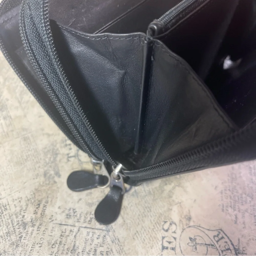 Lizell pocket organizar with double zipper